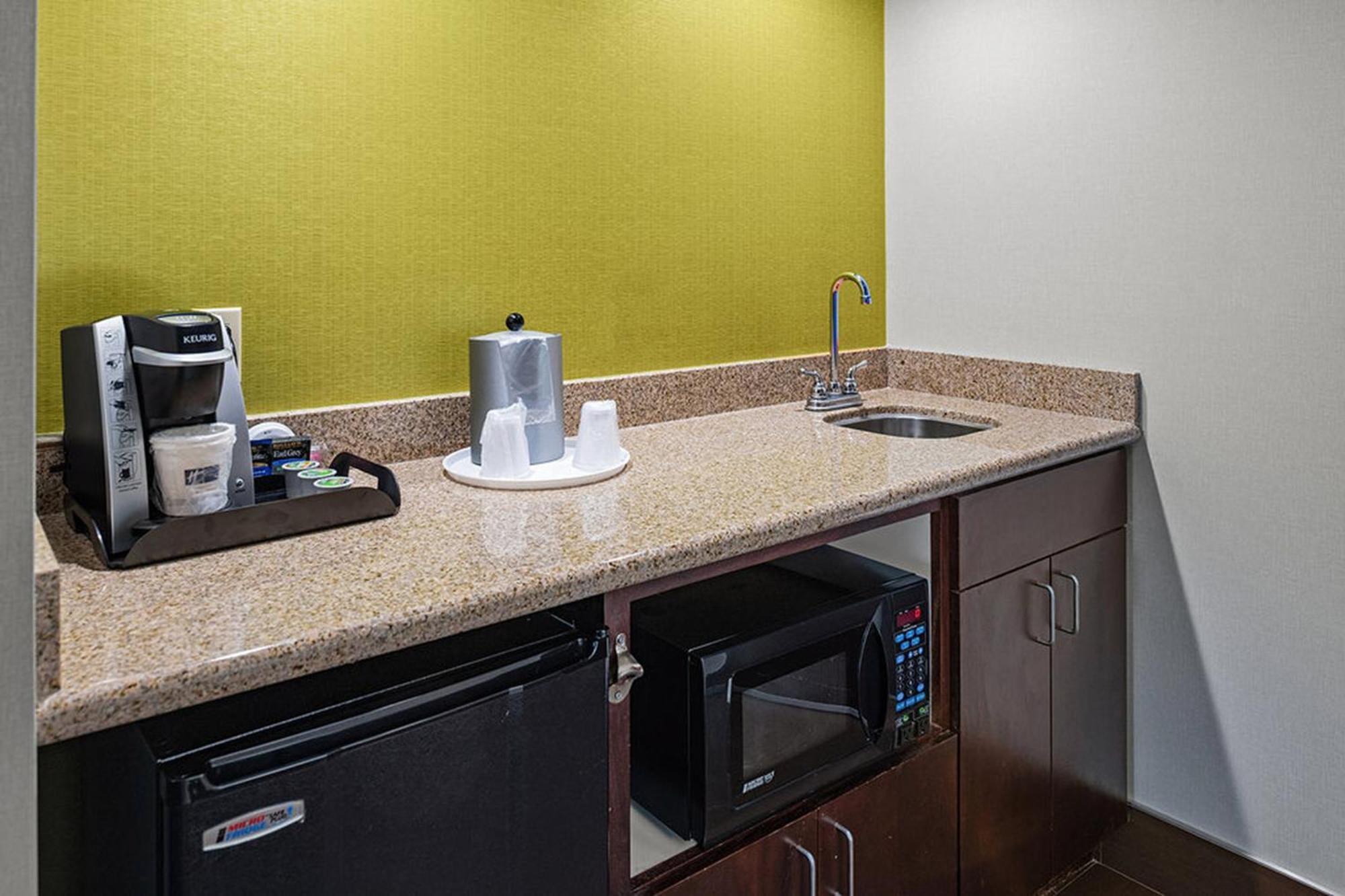 Holiday Inn Express Hotel & Suites Twentynine Palms By Ihg Exterior foto